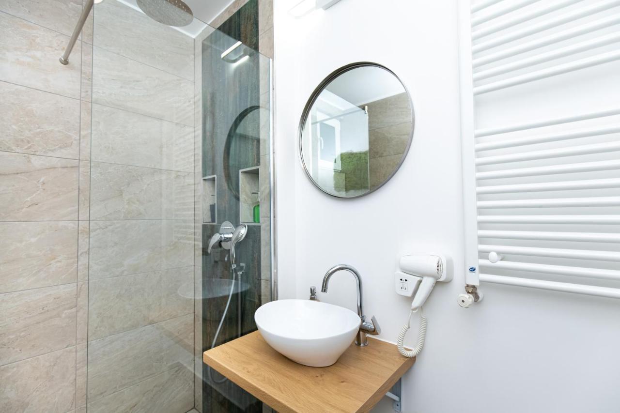 Metropole Apartments Studio Old City Bukarest Kültér fotó
